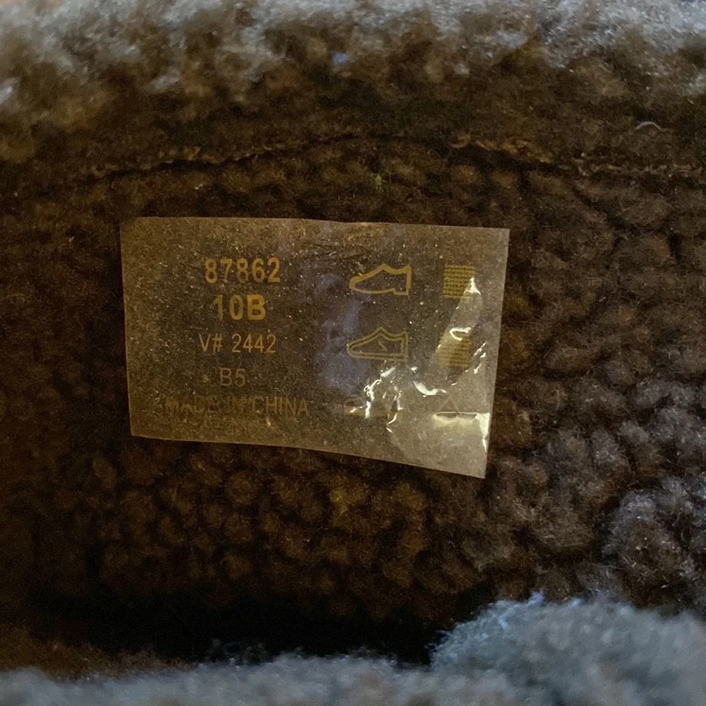 Lands End Brown Sherpa Lined Boots